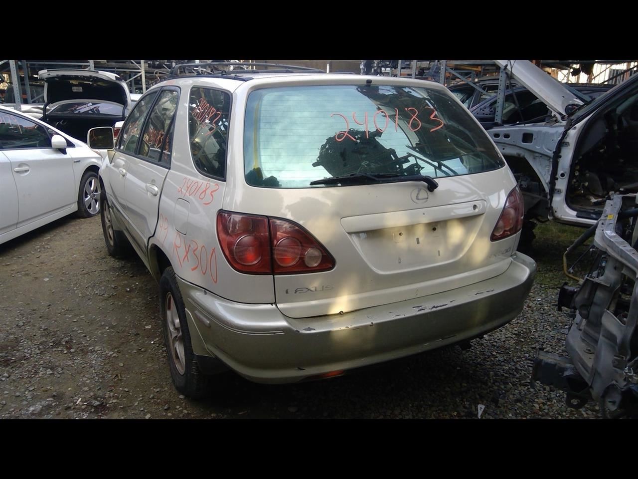 1999 LEXUS RX300 3.0L COWL VENT PANEL
