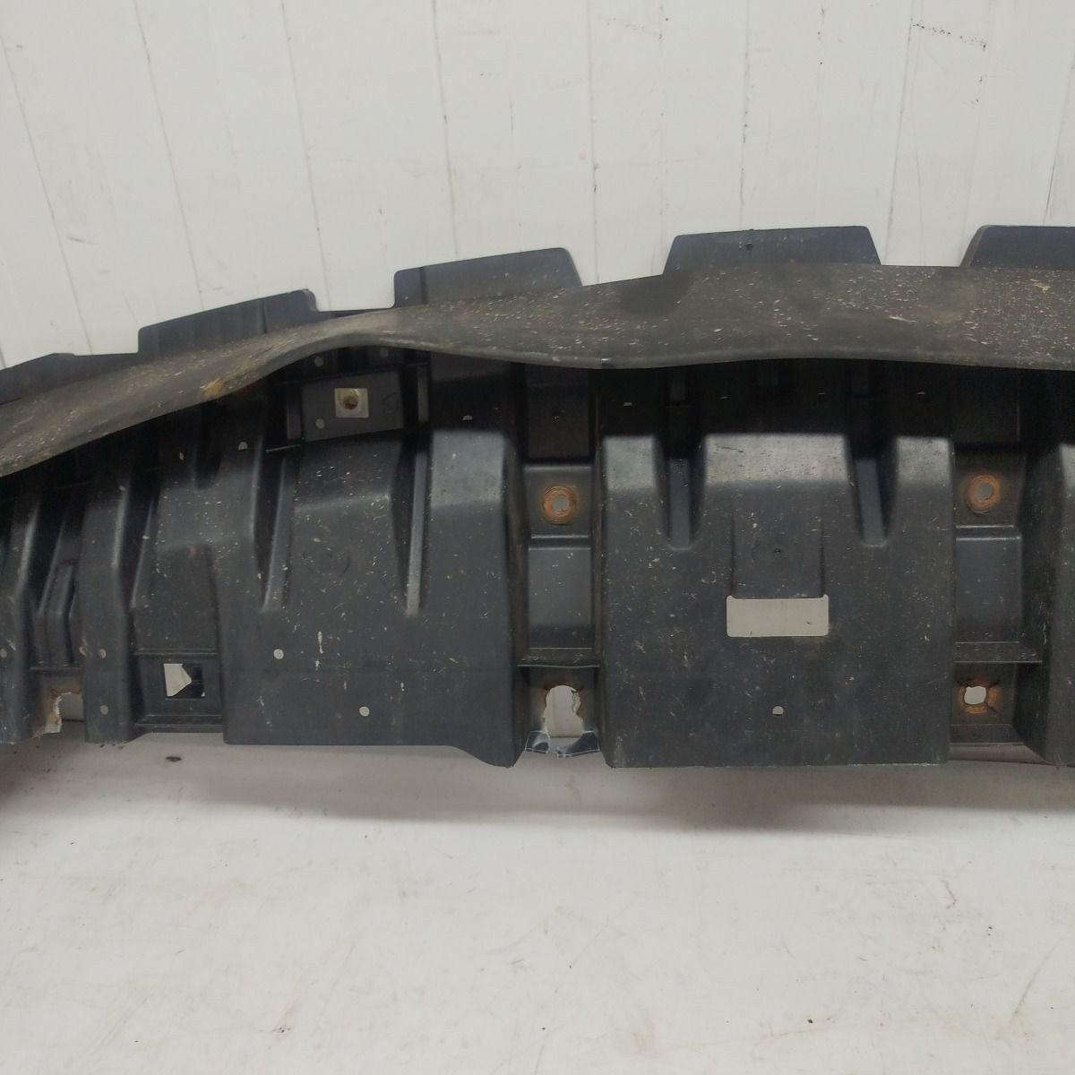 2015-2019 TOYOTA AURIS MK2 Front Bumper Undertray 52618-02040