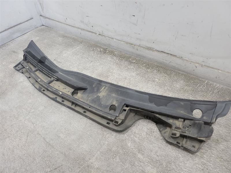 2010-2015 Toyota Prius Windshield Cowl Vent Panel 55708-47110