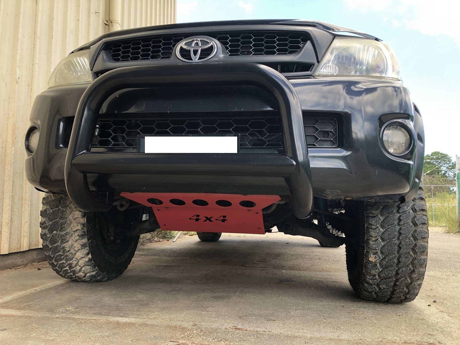 3mm Red 4X4 Bash Plate Front Sump Guard for Toyota Hilux 2005-2015 N70 Underbody