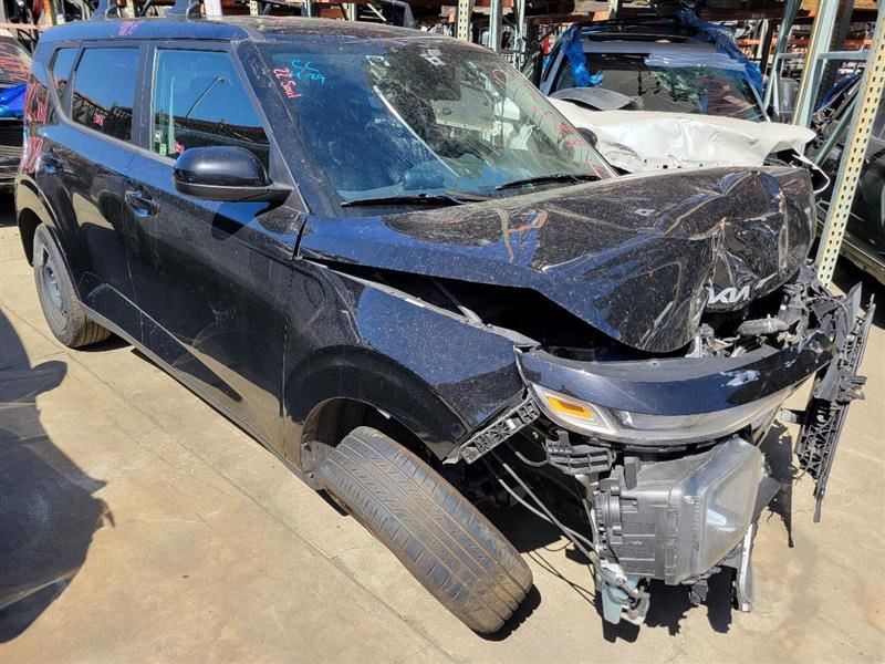2020-2023 Kia Soul Windshield Cowl Vent Panel 86150K0000 *Broken Clips*