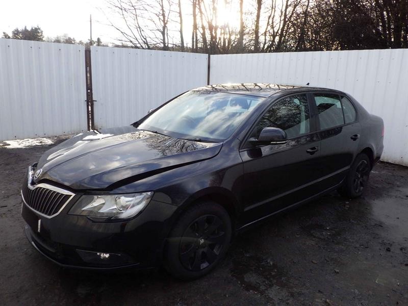 2008-2015 MK2 SKODA SUPERB FRONT GRILLE