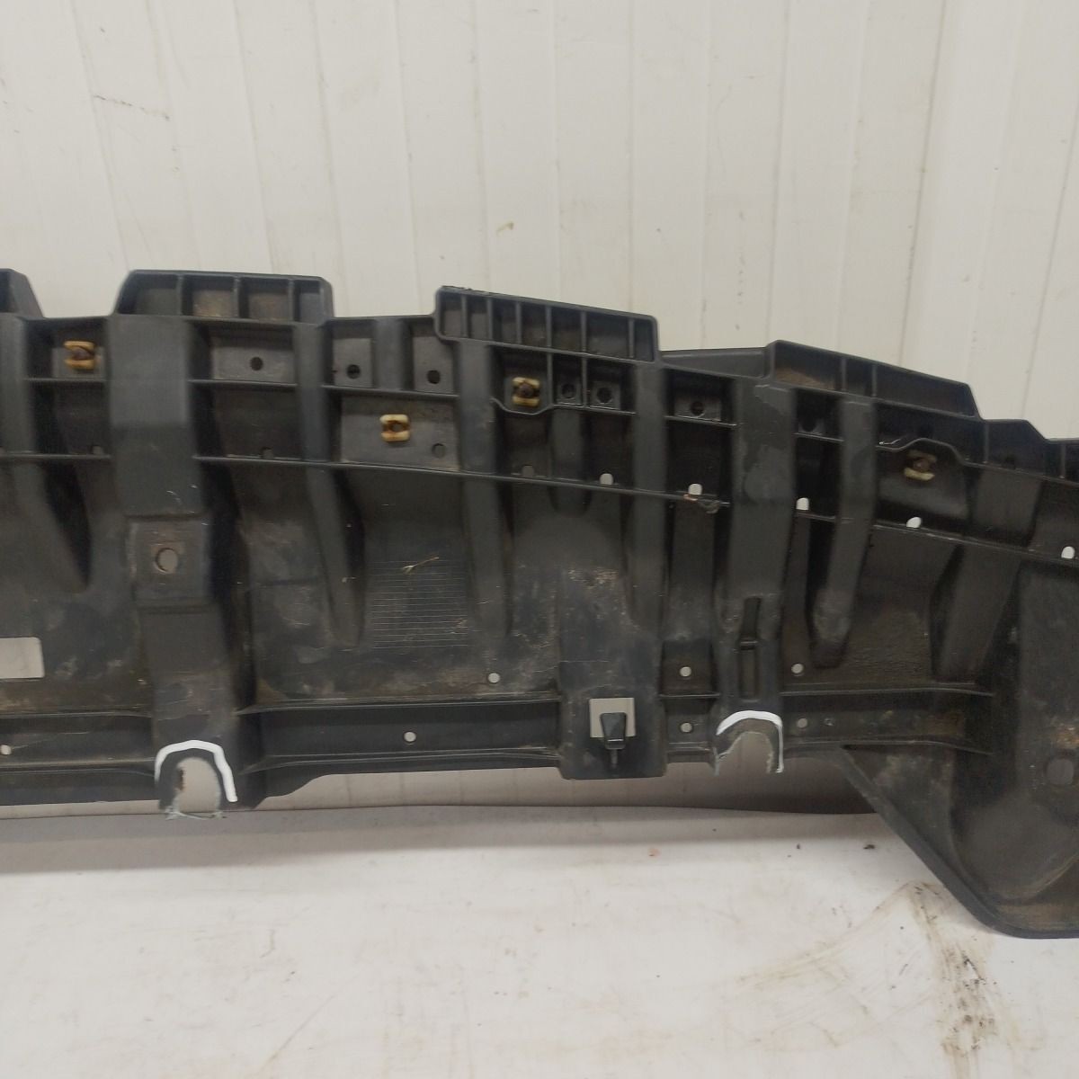 2015-2019 TOYOTA AURIS MK2 Front Bumper Undertray 52618-02040