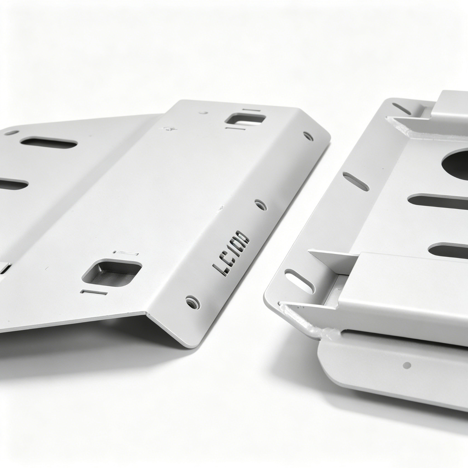 Steel Skid Plate For 1998-2007 Toyota Land Cruiser 100 4.7L V8 4WD Underbody