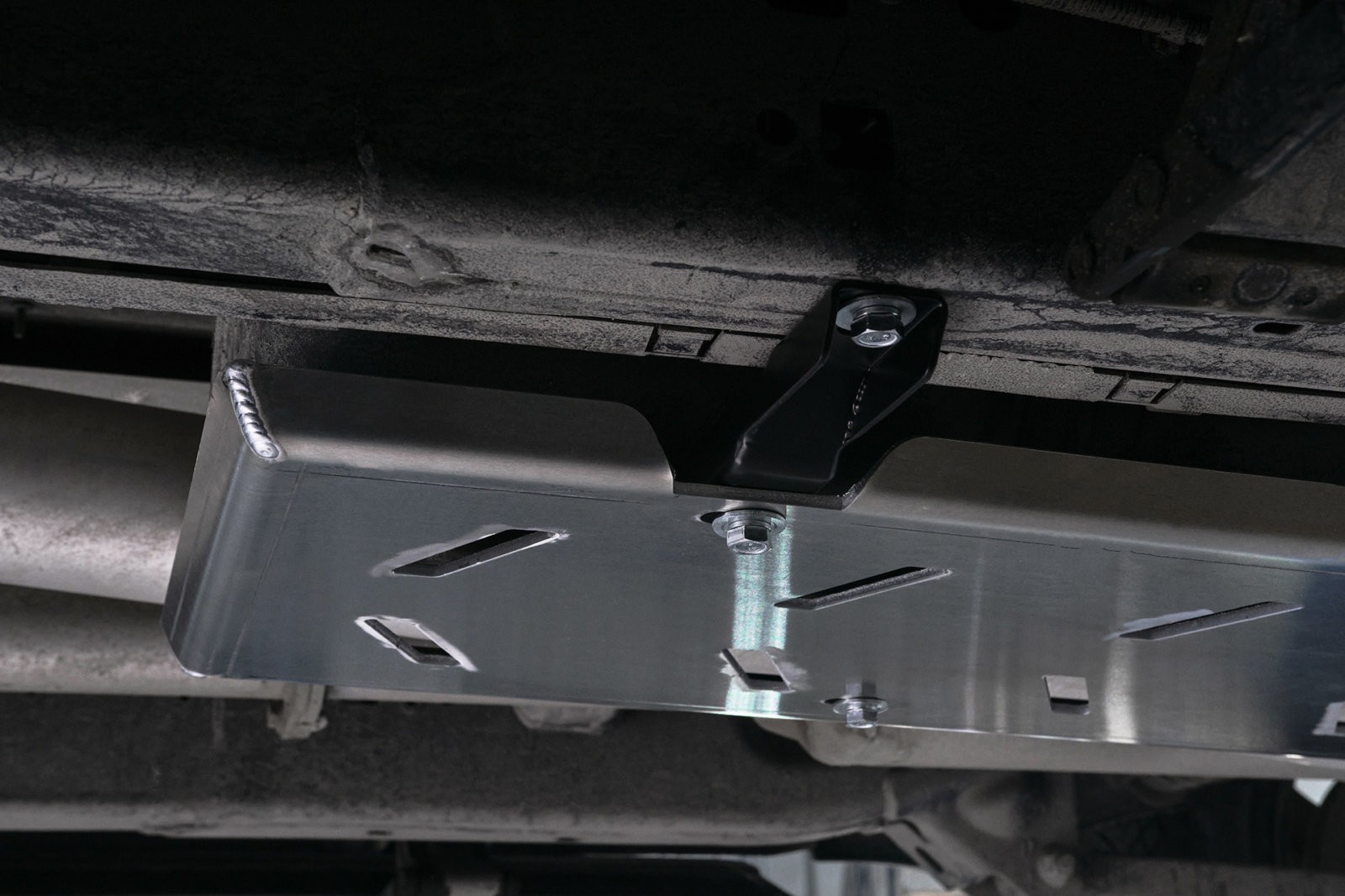 Aluminum Gas Tank Skid Plate 2019-2023 Dodge Ram 1500 87L Fuel Tank Guard