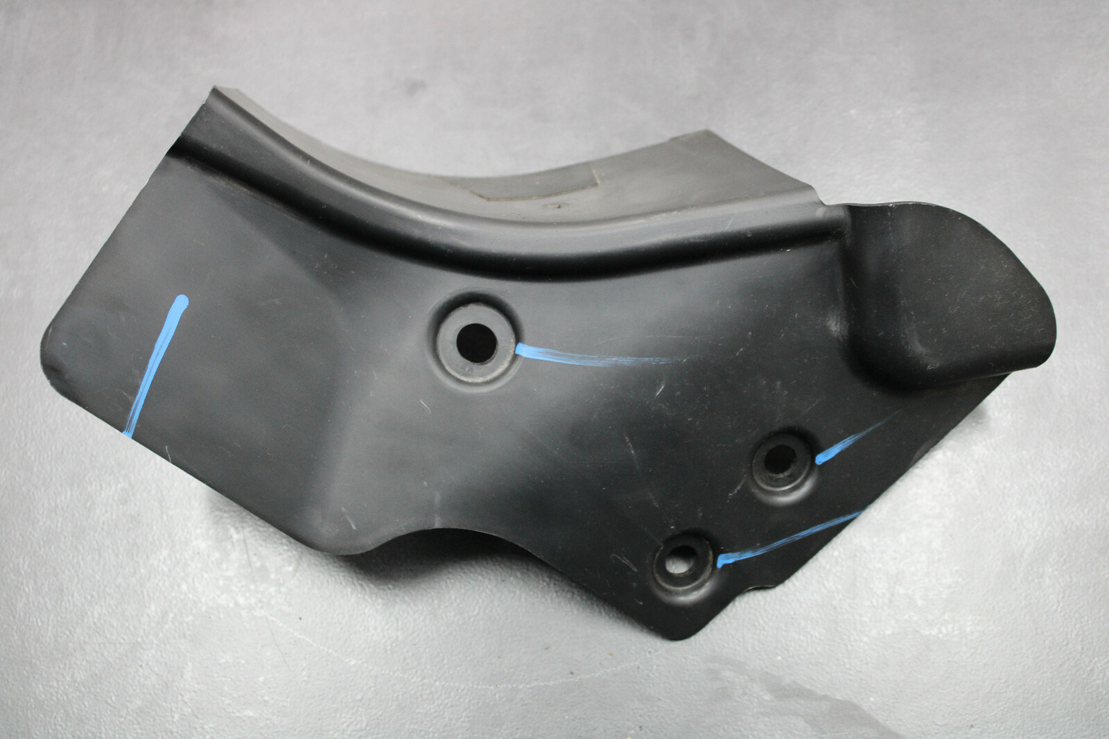 Cover BMW X5 E70 F15 X6 E71 F16 stone chip protection rear right 6776982