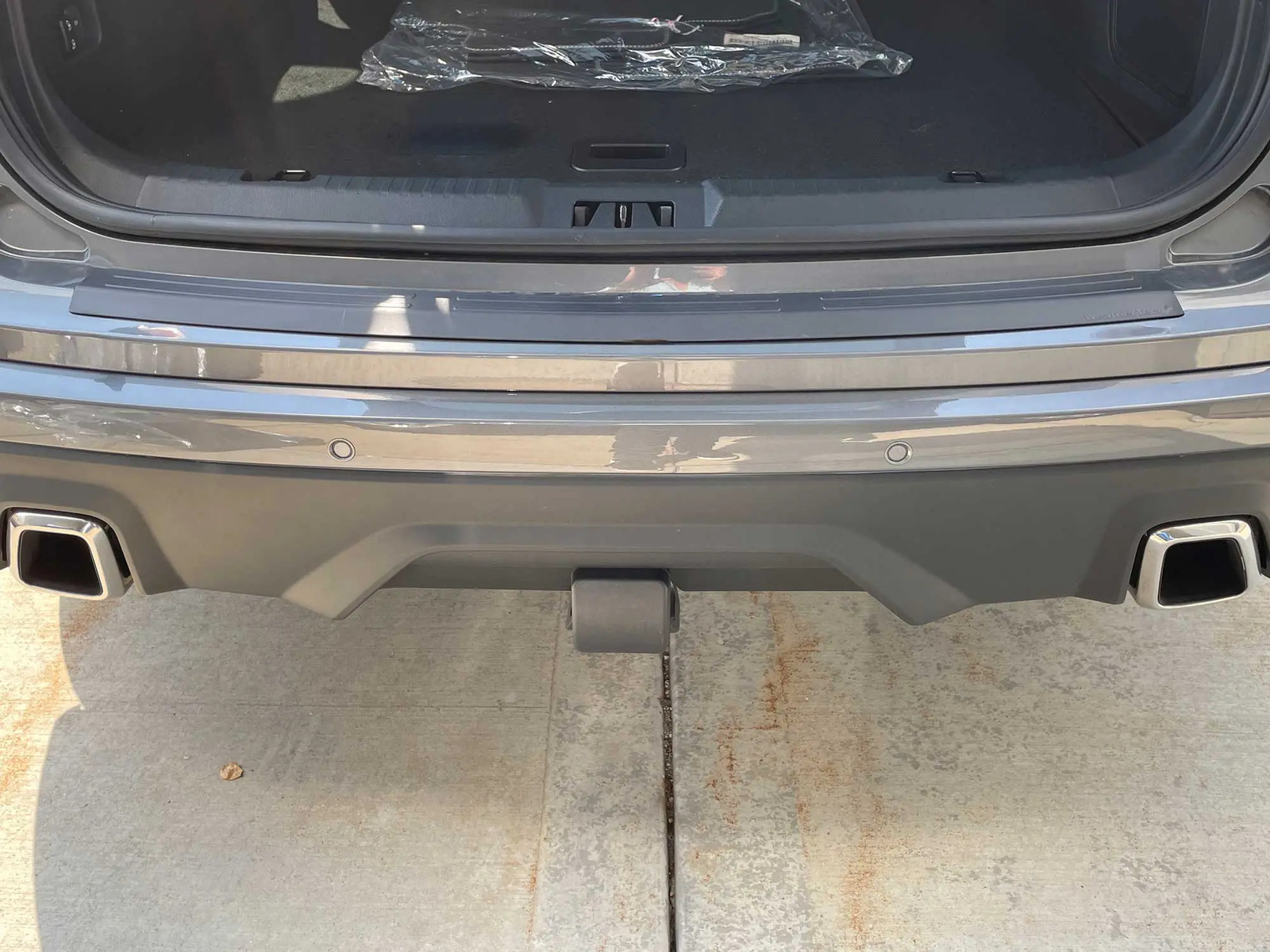 WeatherTech Custom BumperTopper for Edge ST/Edge (Rear Bumper) – Black