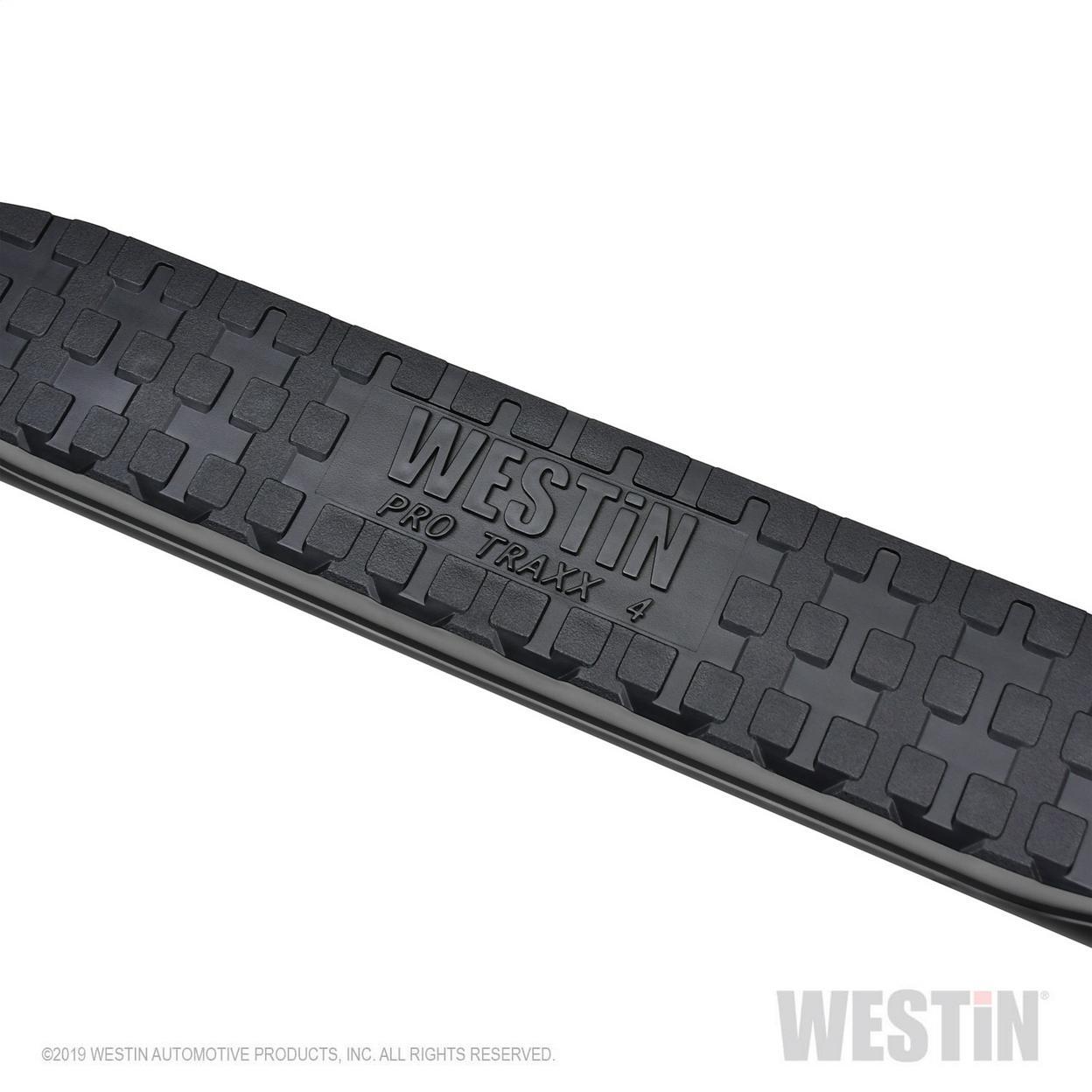 Westin PRO TRAXX 4 Oval Nerf Step Bars for Chevy Silverado/GMC Sierra 1500 19-20