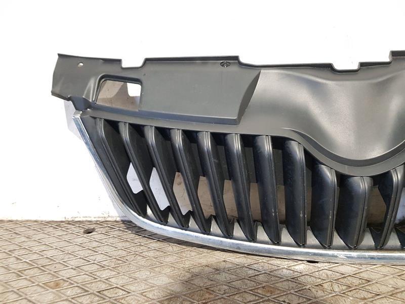 2006 On MK1 SKODA ROOMSTER FRONT GRILLE