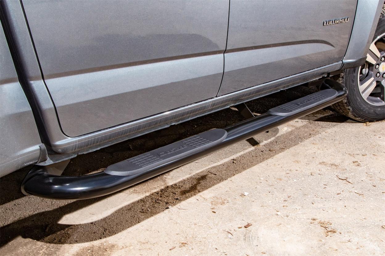 Dee Zee Textured Black Steel Side Steps 4 in. Oval Cab Length +BLK/NB/OVAL Fits