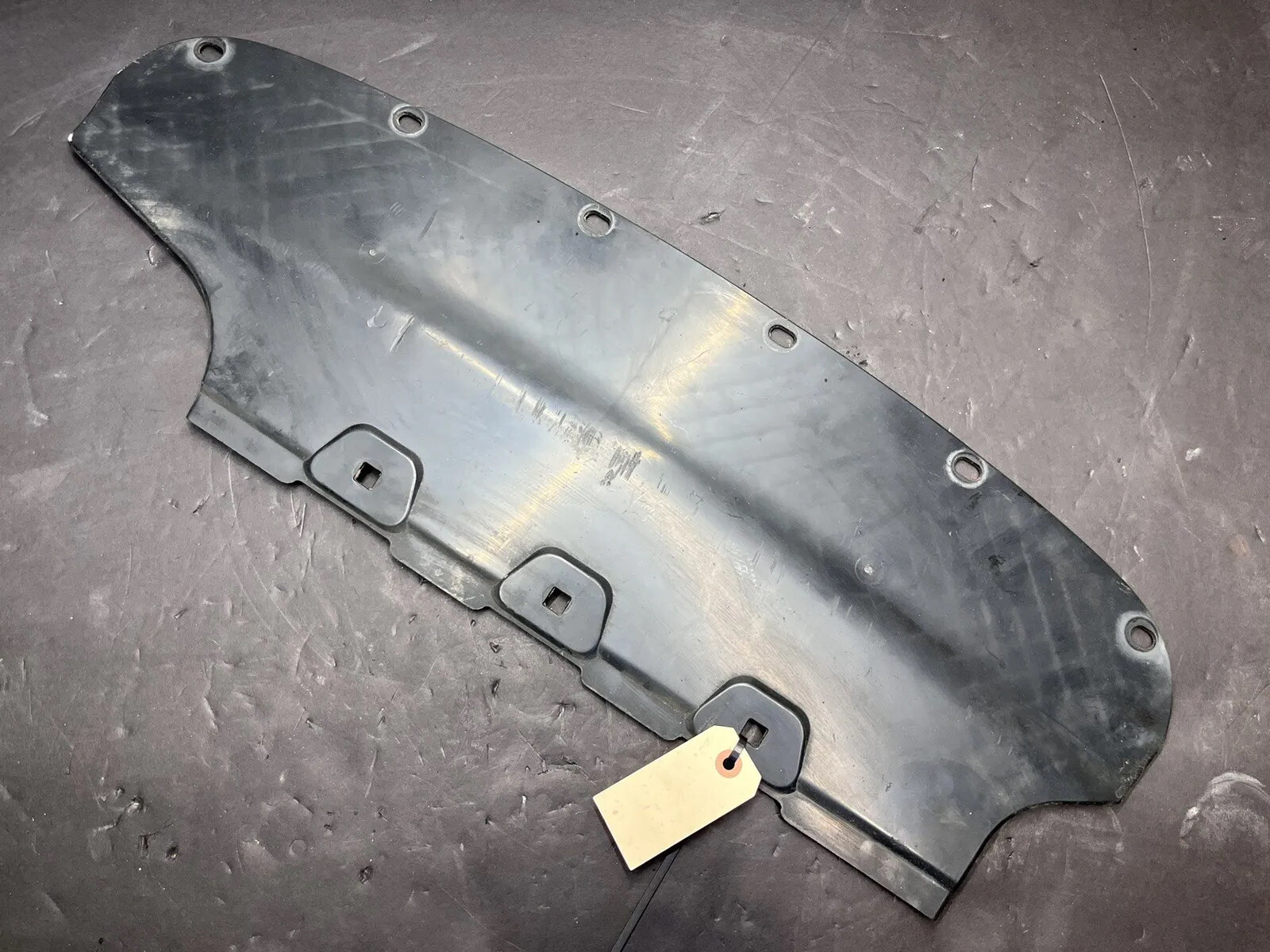 ⭐️2011-2016 BMW 528I 535i F10 REAR BUMPER LOWER BOTTOM PROTECTION COVER SHIELD