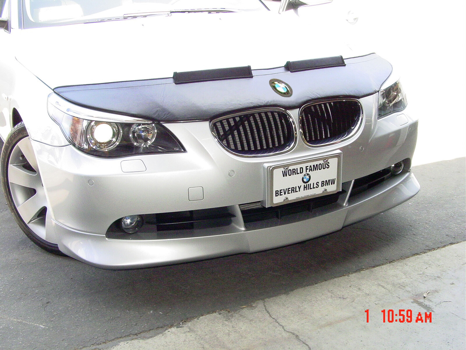 Colgan Custom Sport Hood Bra Mask Fits BMW 525i,525xi, 530i,535Xi,545i 2004-2007