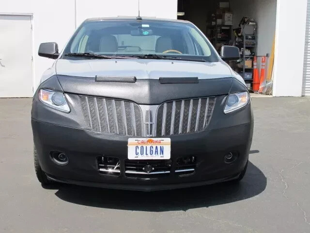 Colgan Front End Mask Bra 2pc. Fits Lincoln MKX 2011-2015 With License Plate