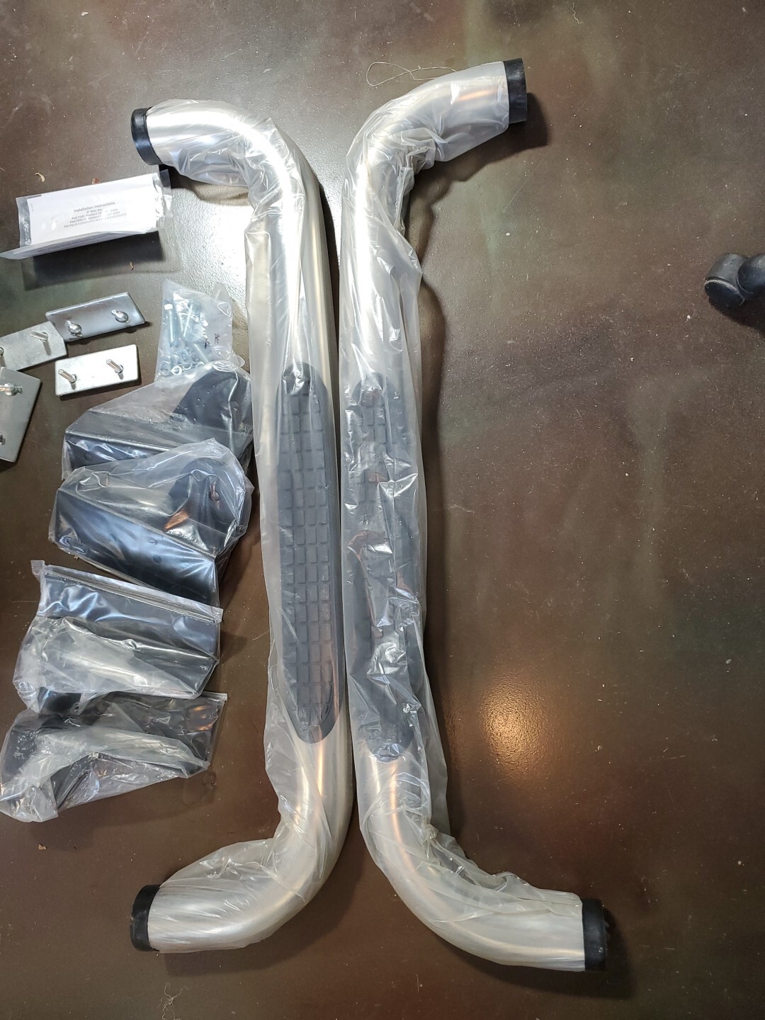 TrailFX 1130301971 3 Inch Round Bent Pol Stainless Steel With End Caps Rocker