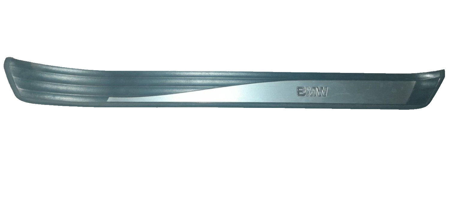 BMW 5 SERIES E60 FRONT RIGHT KICK PLATE SILL TRIM 7034304