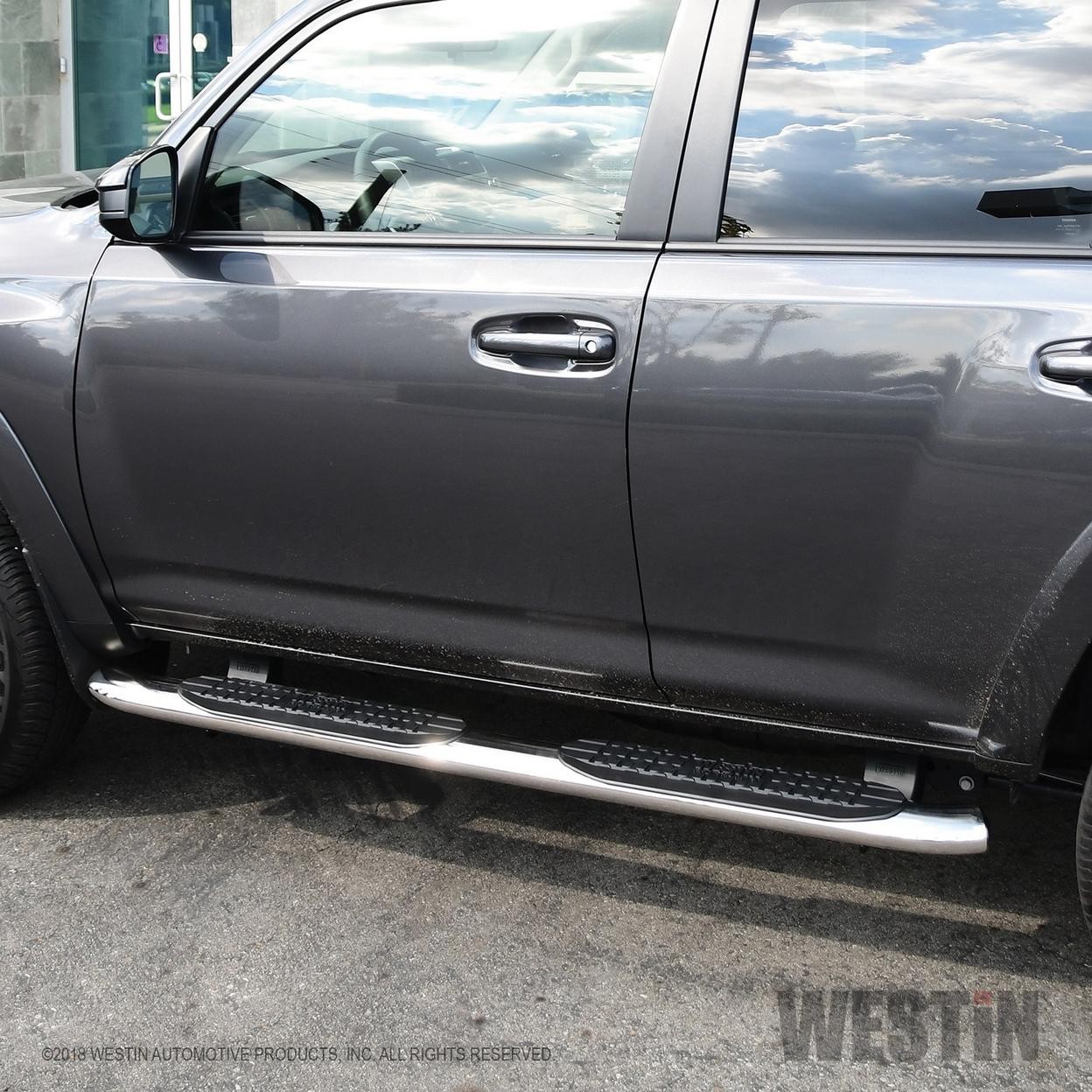 Westin Step Nerf Bar – 4Runner SR5/TRD/TRD Pro 2014-2022 (Excl. Limited/Nightsha