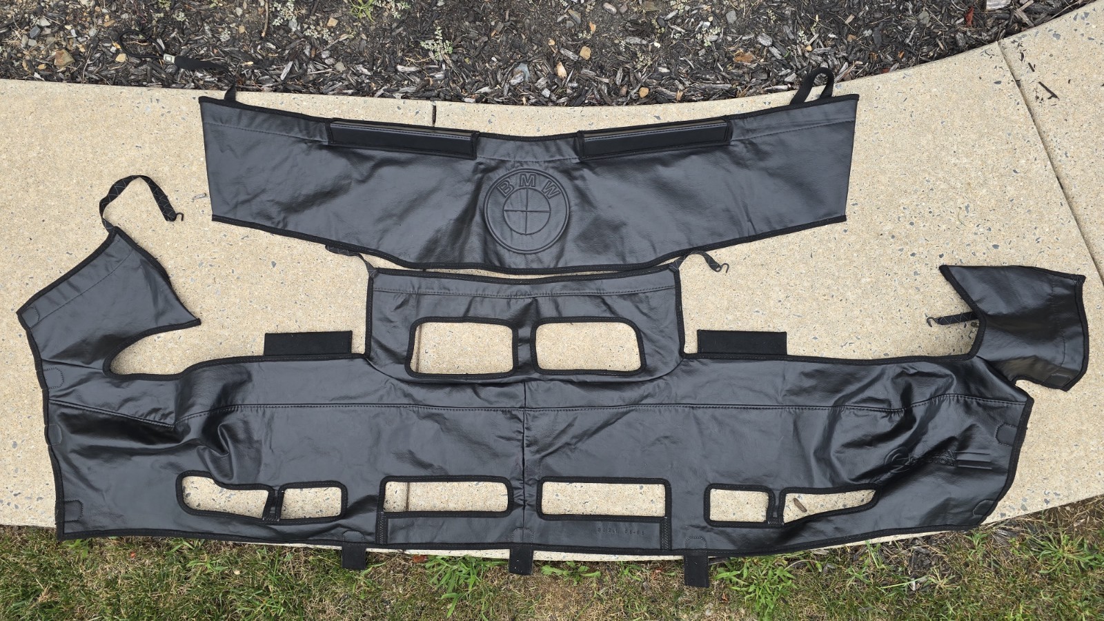 Original Colgan Custom Hood + Bumper Bra for BMW E36; Embossed BMW logo; Rare!