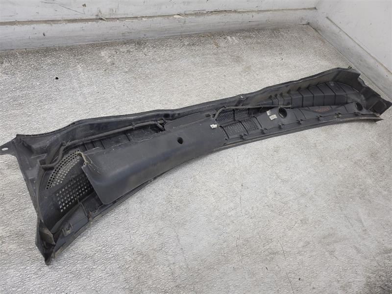2011-2015 Hyundai Sonata Hybrid Windshield Cowl Vent Panel 86150-3S010