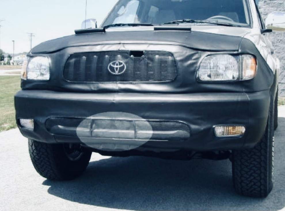 2001-2004 Toyota Tacoma Colgan BC4030CF Carbon Fiber Vinyl Original Bra