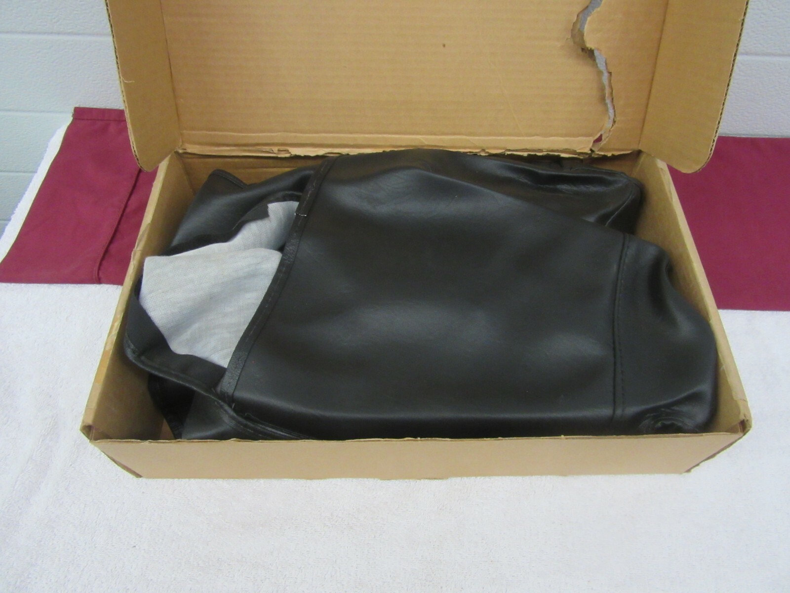 NOS 1984-1986 Buick Skyhawk Custom Front End Cover Bra Package GM 999331 dp