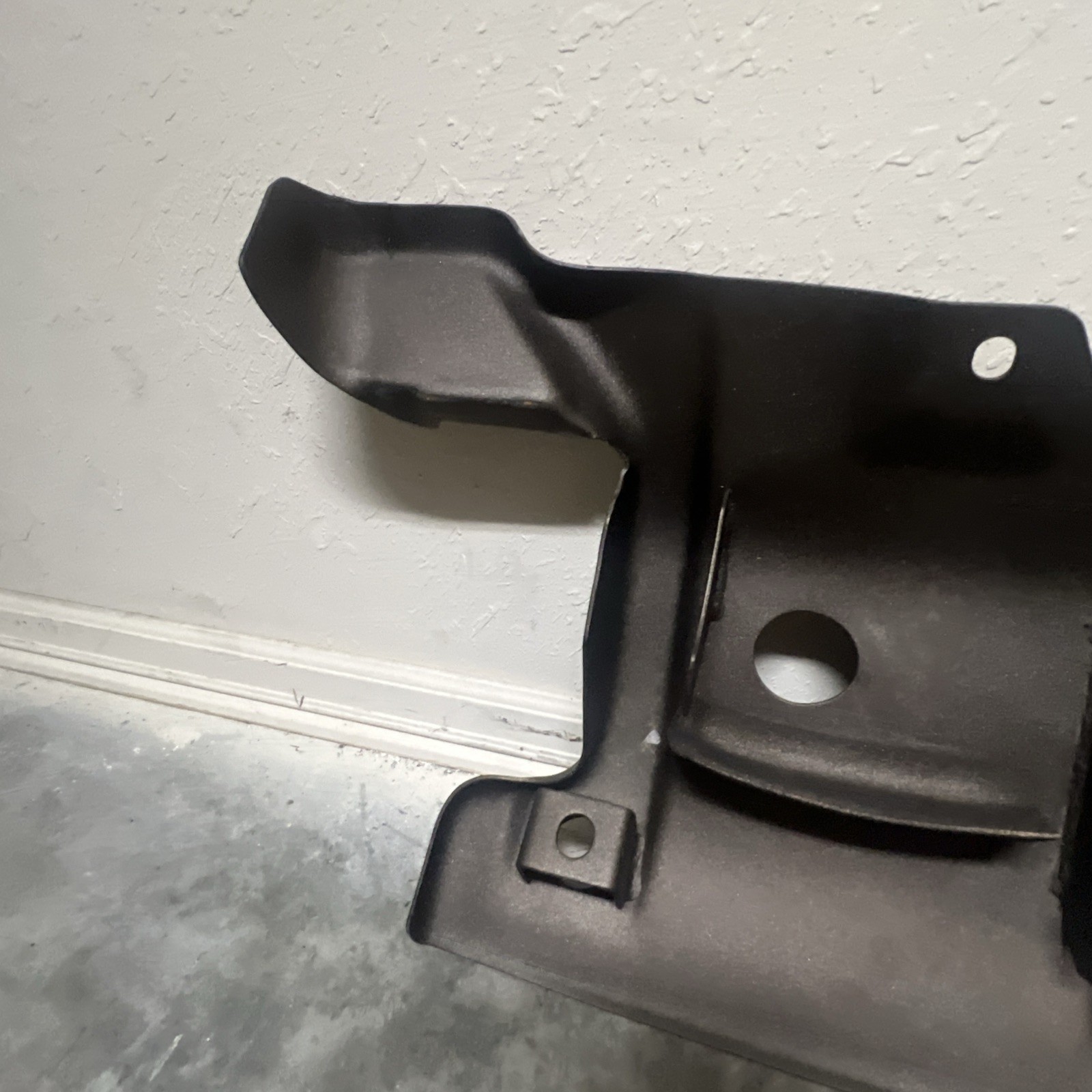 99-01 ISUZU TROOPER VEHICROSS FRONT LOWER RADIATOR ENGINE SKID PLATE SHIELD OEM
