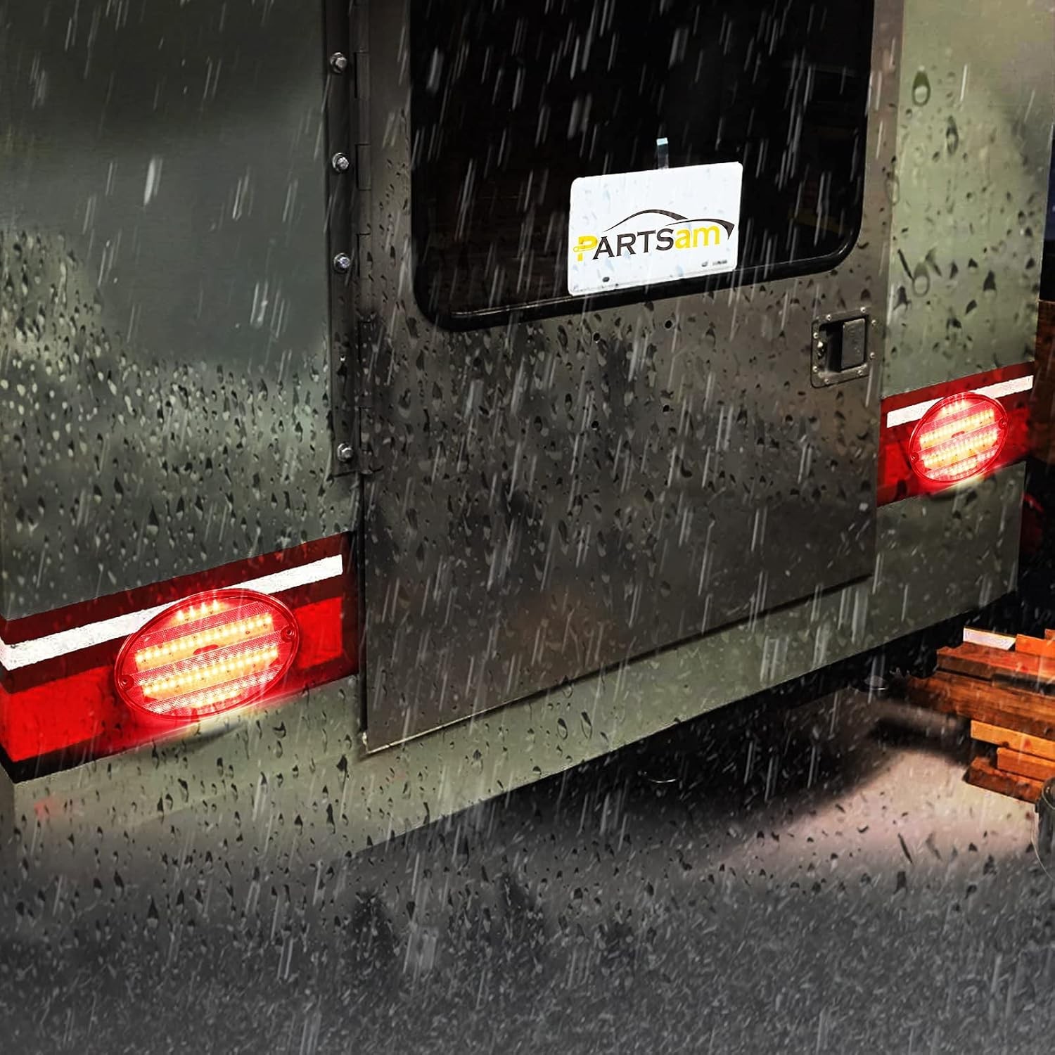 2Pcs 8.5 Oval LED Tail Lights Red 40LED Trailer RV Motorhome Airstream Surface M