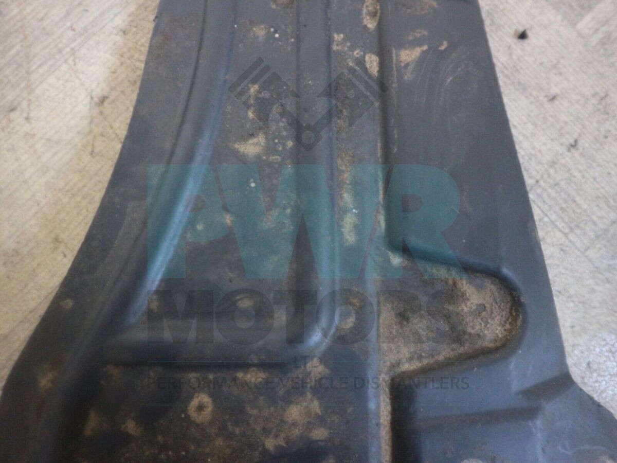 BMW E92 E93 M3 Under Body Panel Cover Trim for Rear Right 8040534