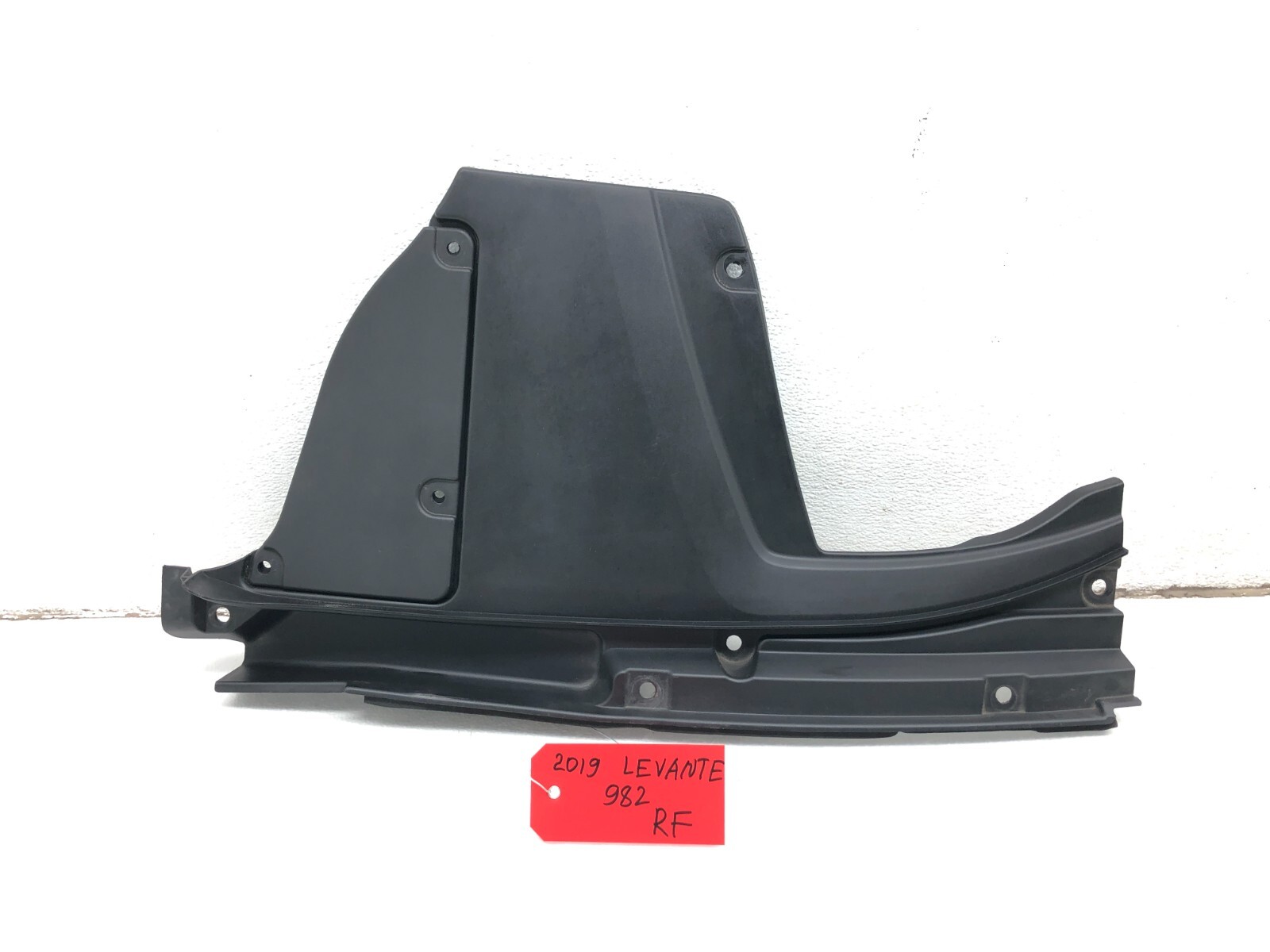 2017-2024 MASERATI LEVANTE S RIGHT PASS FRONT WINDSHIELD WIPER COWL TRIM OEM