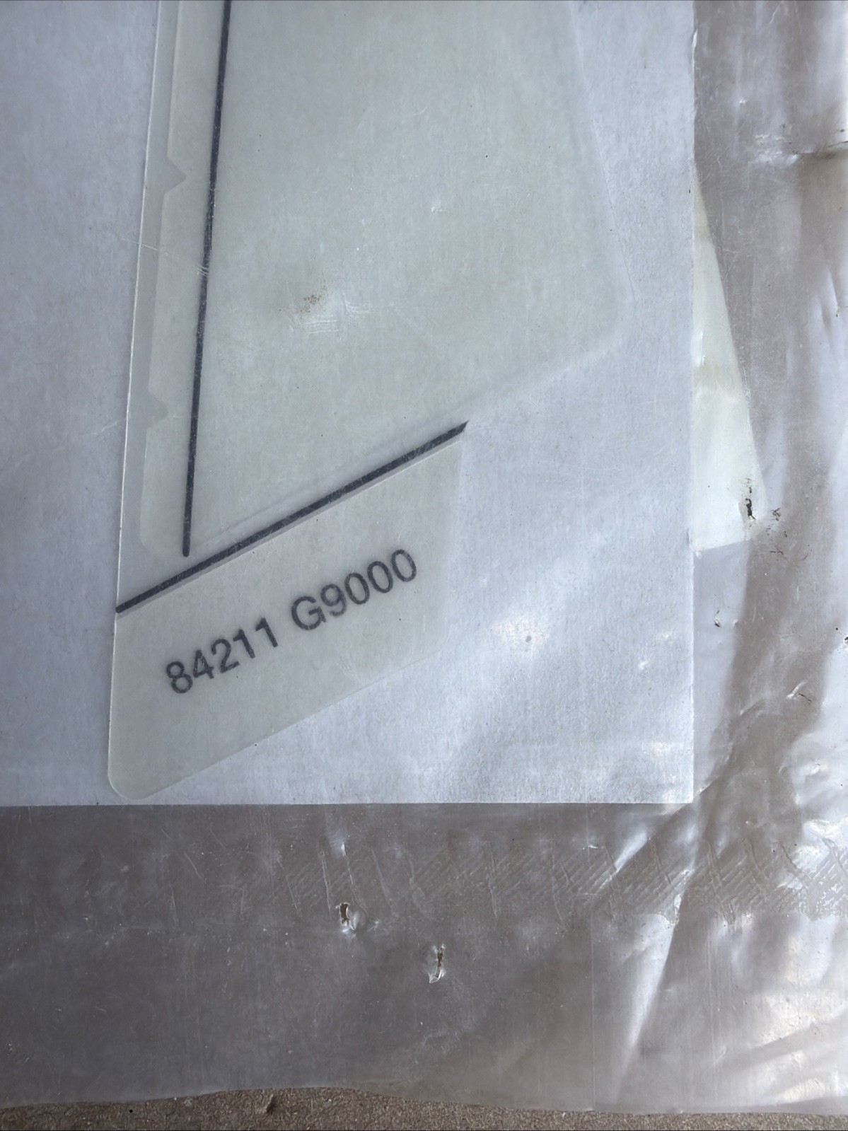Brand New !!! Genuine Hyundai Stone Guard 84211-G9000 OEM