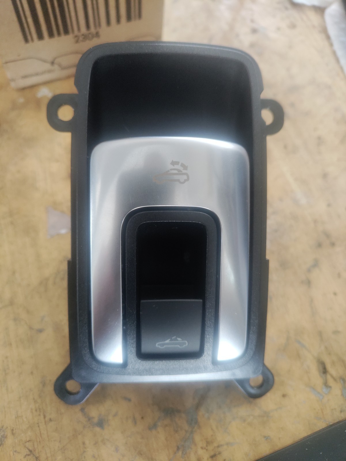 2012 VW EOS Hardtop convertible top switch Brand new unboxed