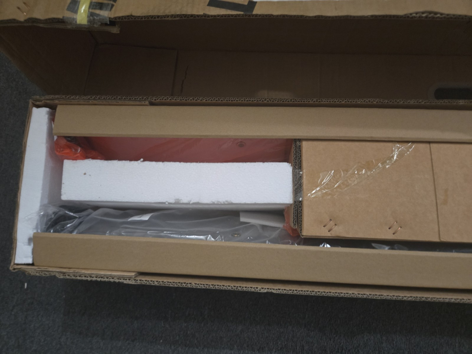 Westin Nerf Step Bar -Chevy Silverado & GMC Sierra – READ DESCRIPTION – Open Box