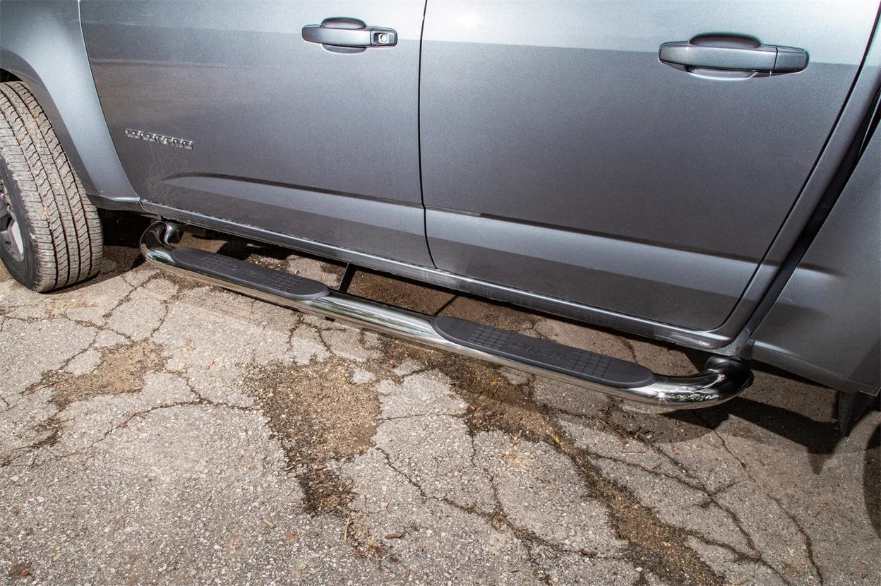 Dee Zee Stainless Steel Side Steps 4 in. Oval Cab Length +SS/NB/OVAL Fits Chevy