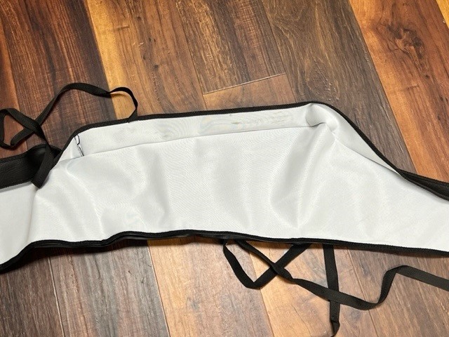 Used LeBra Custom Hood Protector Black Bra for Kia Sportage 2005-2008 45671-01 U