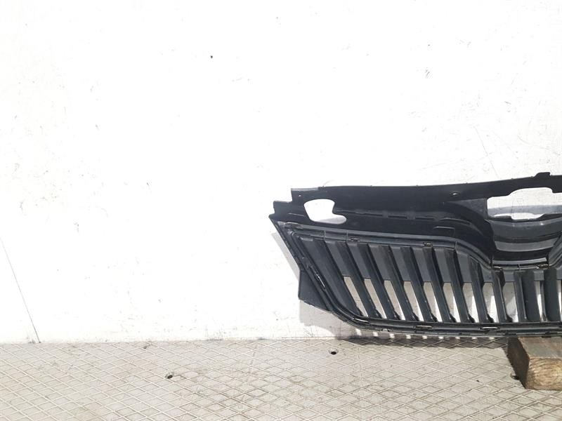 2012-2017 MK1 SKODA RAPID FRONT GRILLE