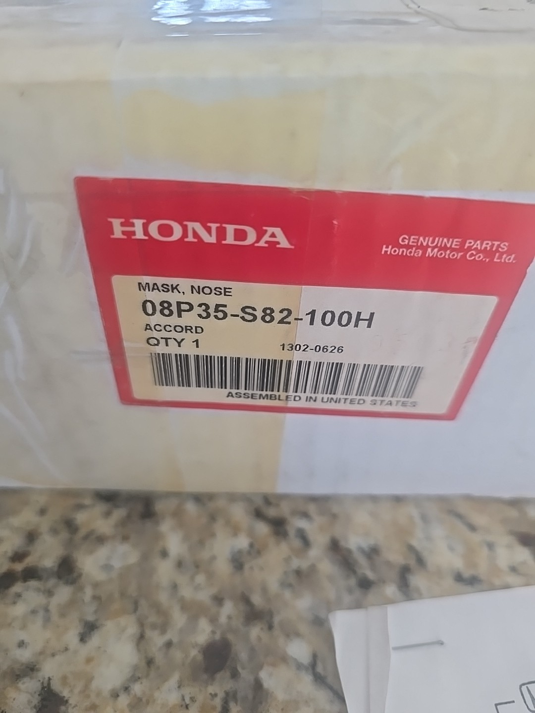 NOS OEM GENUINE Honda Accord 2DR 2001-2002 Full HOOD BUMPER Bra 08P35-S82-100H
