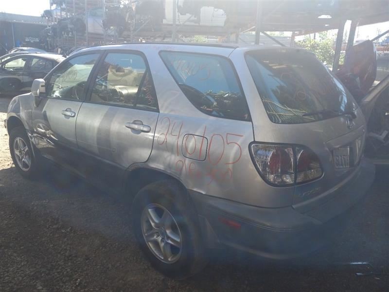 2001 LEXUS RX300 3.0L COWL VENT COVER