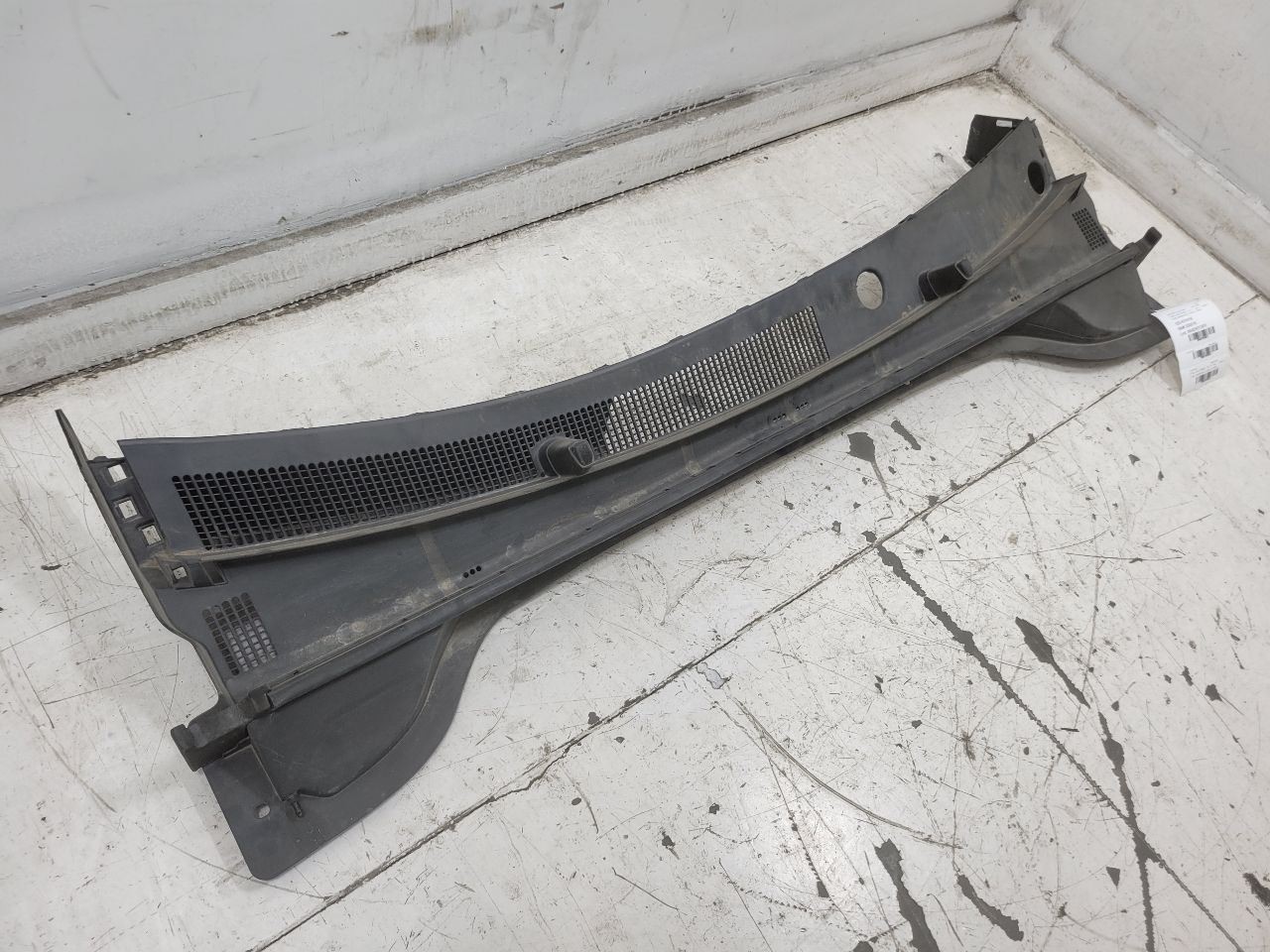 2017-2022 Kia Niro Front Windshield Cowl Vent Panel 86150-G5000