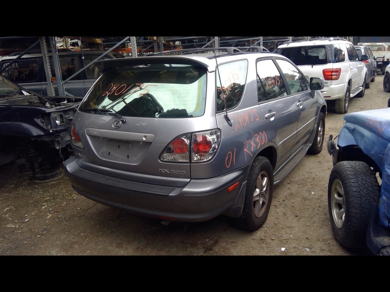2001 LEXUS RX300 3.0L COWL VENT COVER