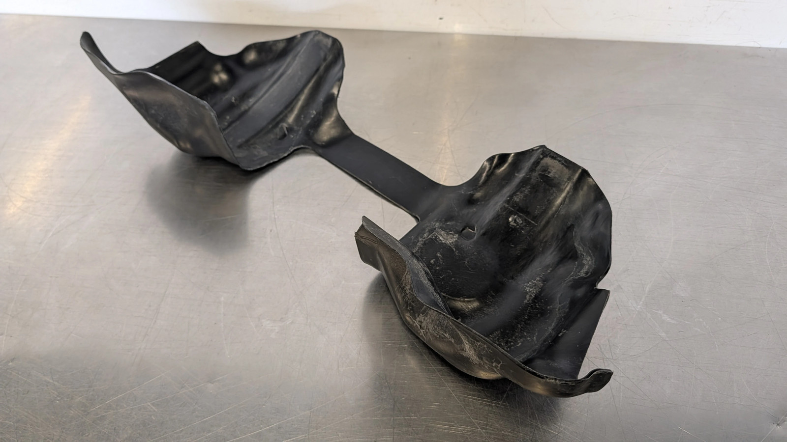EB1452 2019 PORSCHE 991 911 TURBO S FUEL TANK UNDER BODY SHIELD