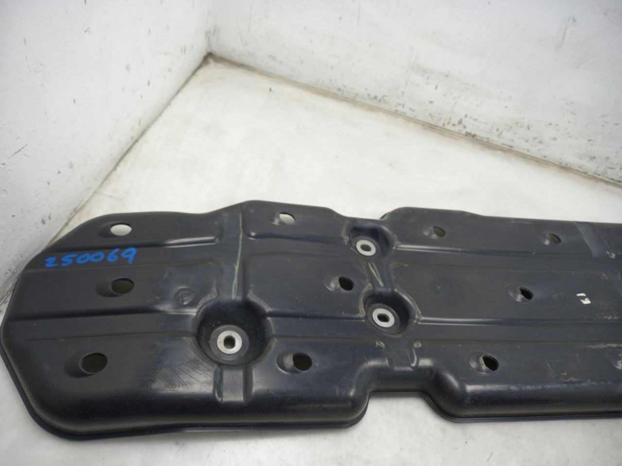 23 TOYOTA SEQUOIA FUEL TANK SKID PLATE