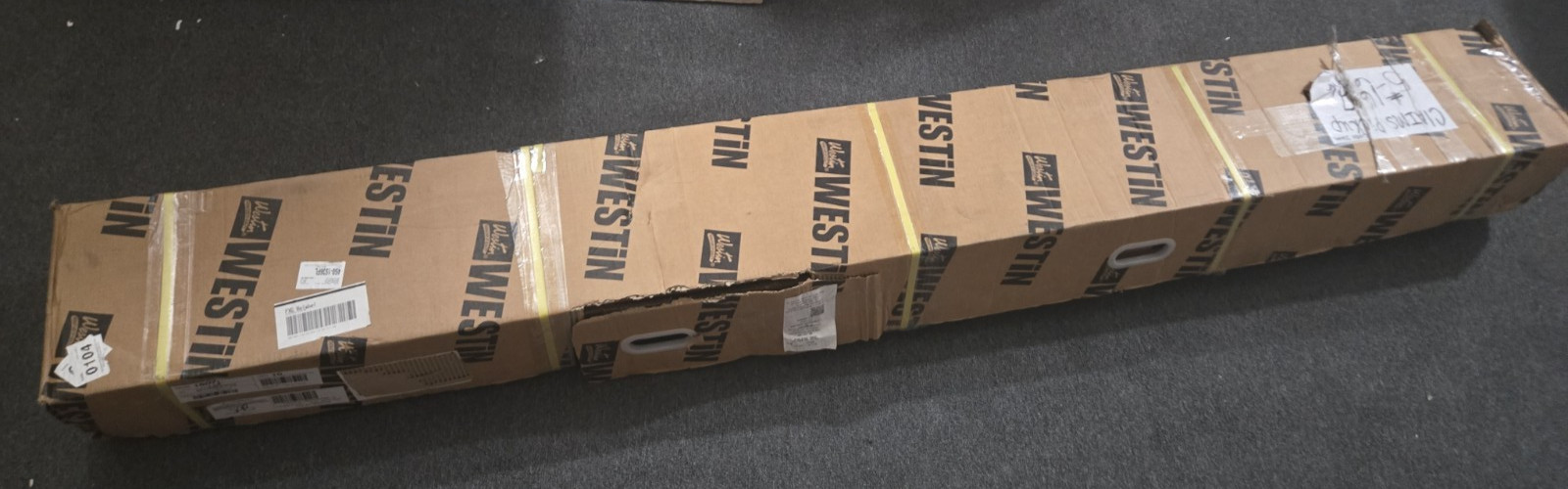 Westin Nerf Step Bar -Chevy Silverado & GMC Sierra – READ DESCRIPTION – Open Box