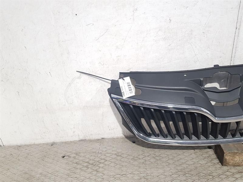 2012-2017 MK1 SKODA RAPID FRONT GRILLE