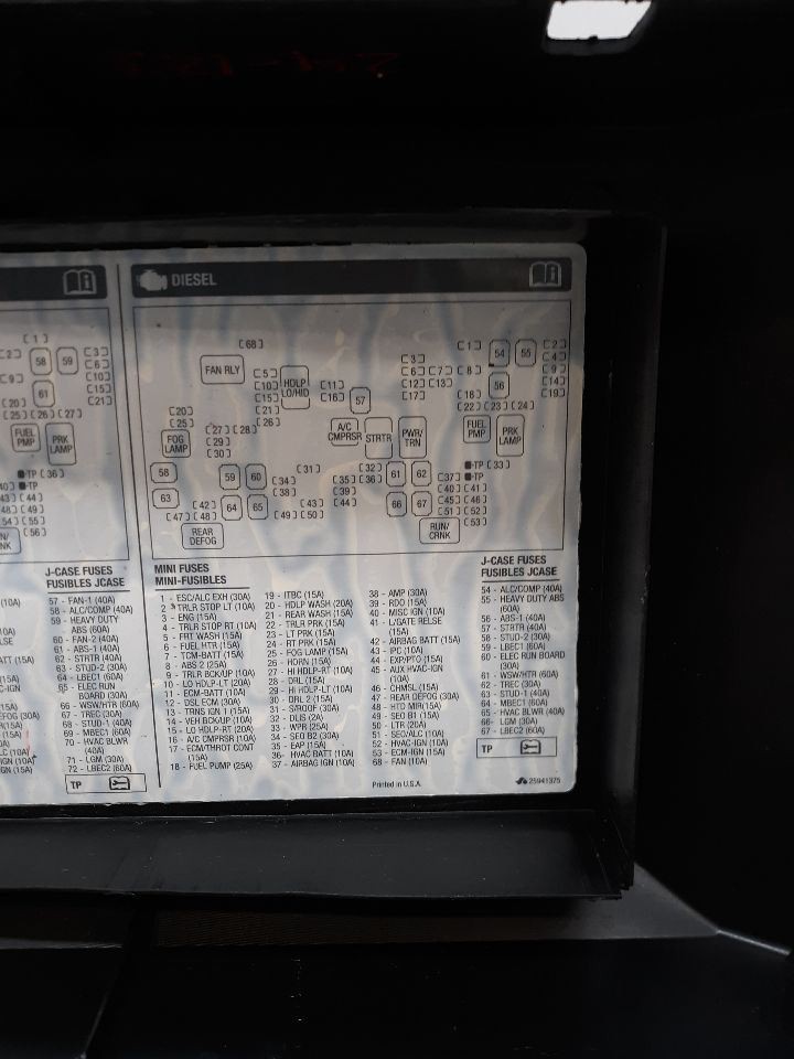 Fuse Box Engine Fits 10-14 ESCALADE 82780
