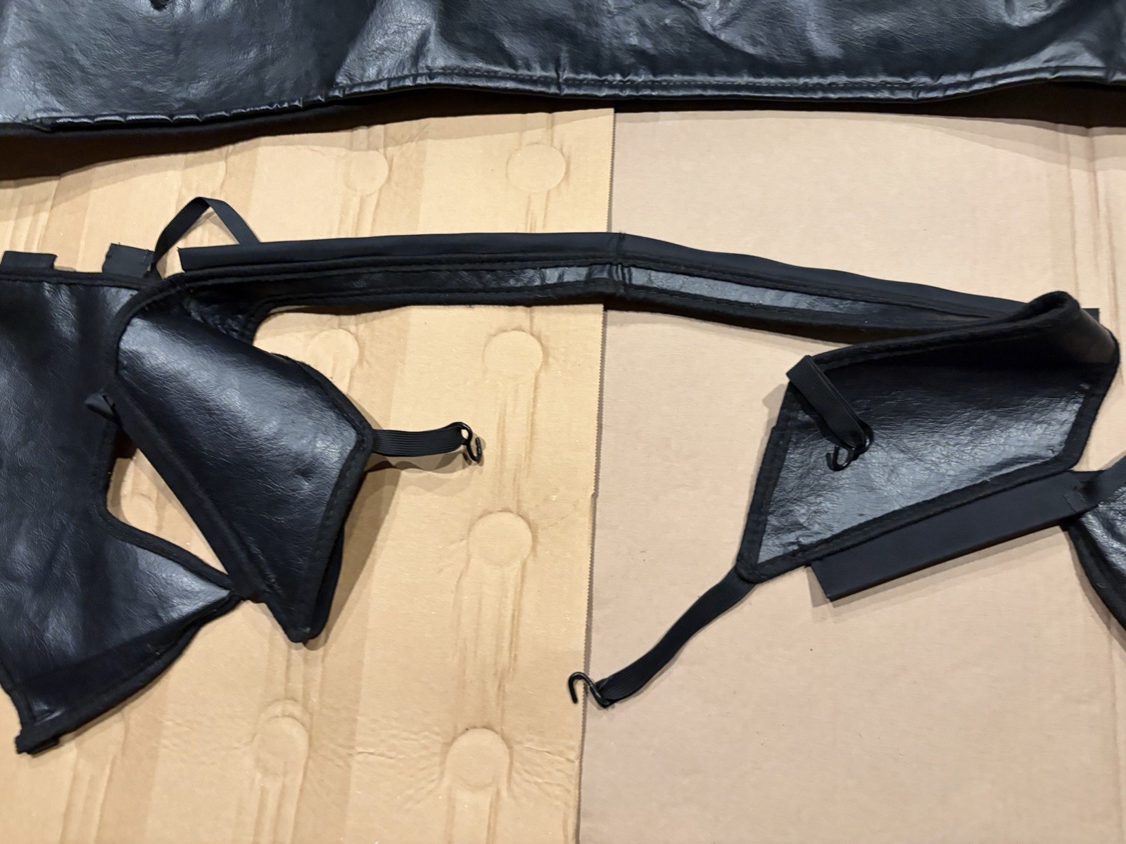 1997-2001 Honda CR-V 08P35-S10-100F Nose Mask (Half) OEM *RARE