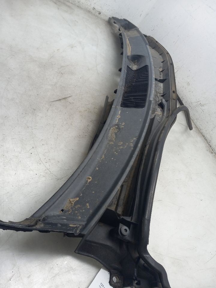 2006 LEXUS IS350 3.5L COWL VENT PANEL