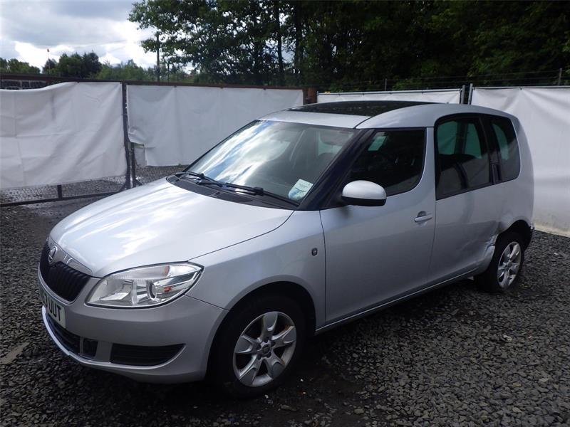 2006 On MK1 SKODA ROOMSTER FRONT GRILLE