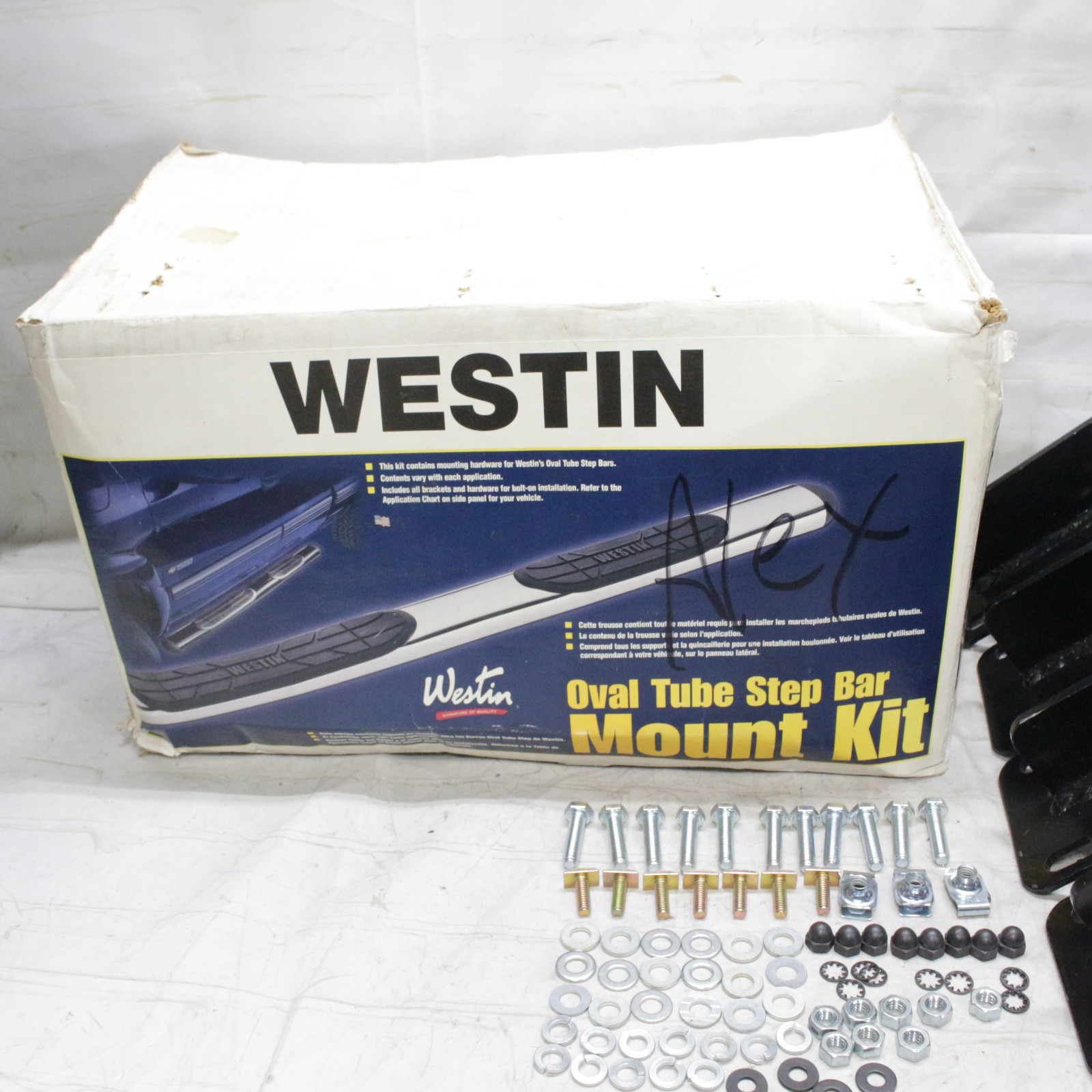 Westin 22-1035 22-Series Oval Step Bar Brackets for 99-16 F250 F350 F450 F550
