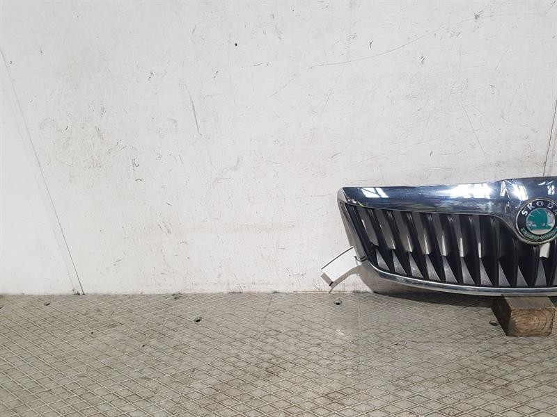 2004-2013 MK2 1Z SKODA OCTAVIA FRONT GRILLE 1Z0853651C